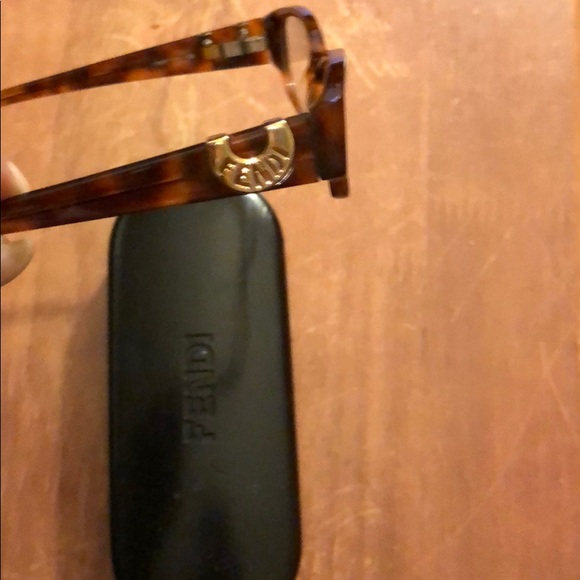 FENDI RX glasses - Picture 5 of 6